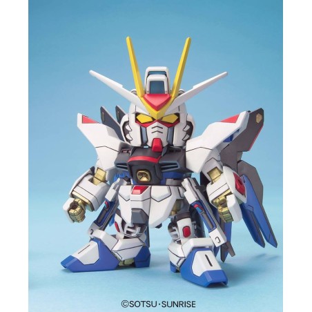 Maquette SD Gundam BB288 Strike Freedom Gundam